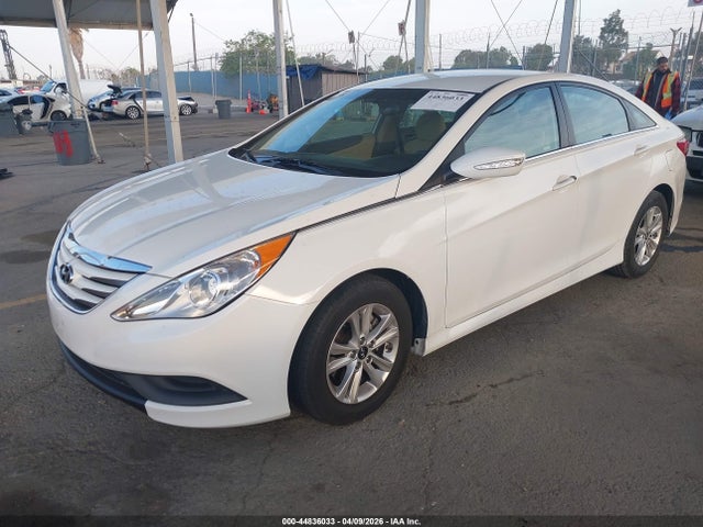 Hyundai SONATA GLS 2014 5NPEB4AC2EH865272 Image 2