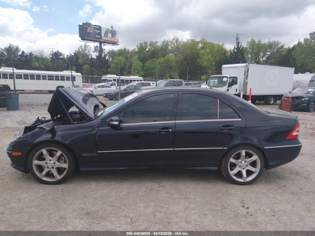 Продаж на аукціоні авто 2007 Mercedes-benz C 230 Sport, vin: WDBRF52H57F881077, номер лоту: 44836035