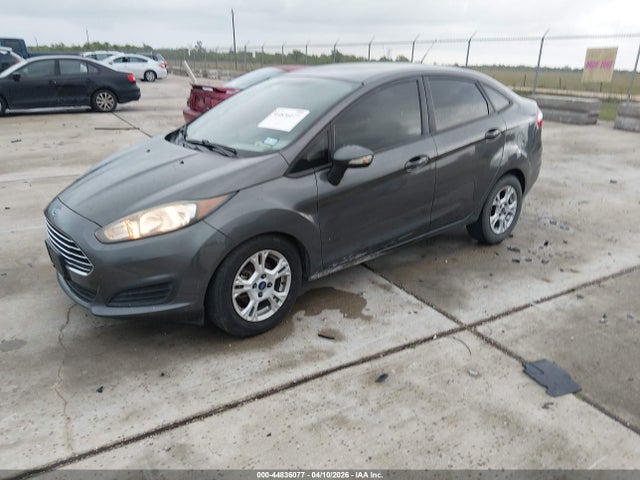 Ford FIESTA SE 2016 3FADP4BJ3GM119698 Image 2