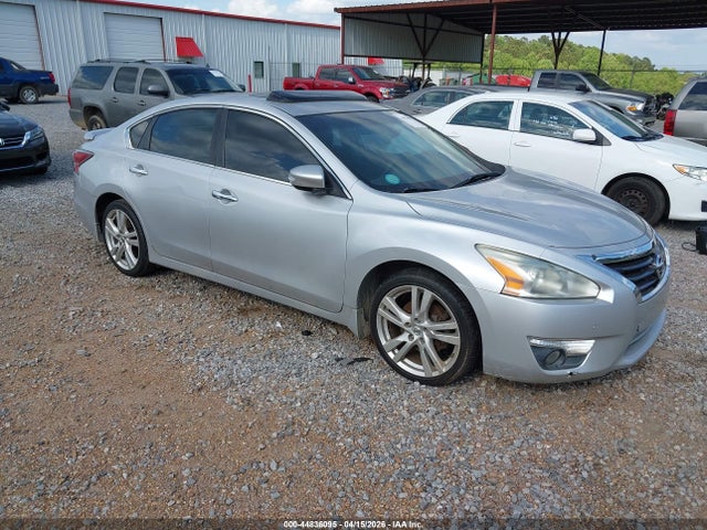 2015 Nissan Altima 3.5 Sl მანქანა იყიდება აუქციონზე, vin: 1N4BL3AP3FC295234, აუქციონის ნომერი: 44836095