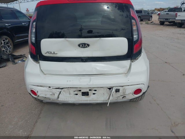 Продаж на аукціоні авто 2018 Kia Soul +, vin: KNDJP3A5XJ7539441, номер лоту: 44836102