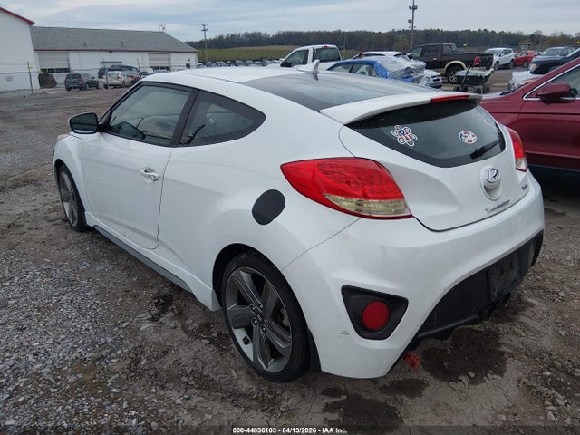 2013 HYUNDAI VELOSTER KMHTC6AE1DU152641 Photo 2