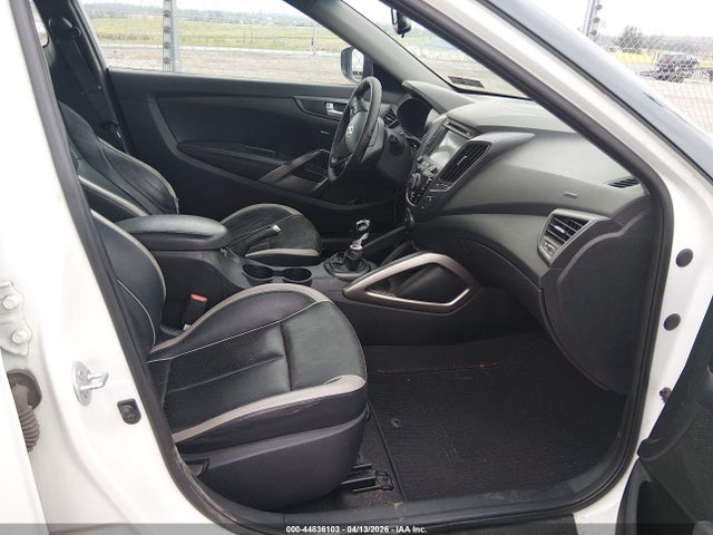 2013 HYUNDAI VELOSTER KMHTC6AE1DU152641 Photo 4