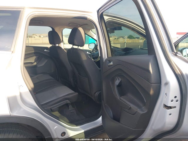 1FMCU0GD1HUA15052 Ford ESCAPE SE