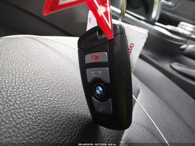 Продажа на аукционе авто 2017 Bmw 320i, vin: WBA8E1G35HNU17698, номер лота: 44836106