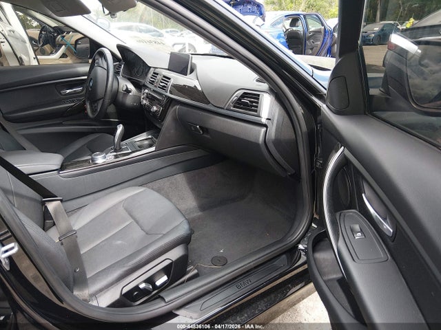 Продажа на аукционе авто 2017 Bmw 320i, vin: WBA8E1G35HNU17698, номер лота: 44836106