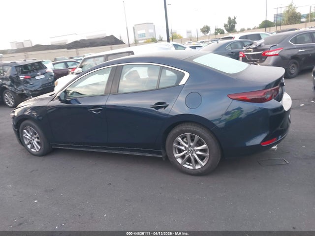 3MZBPAAL3MM201040 Mazda Mazda3 2.5 S