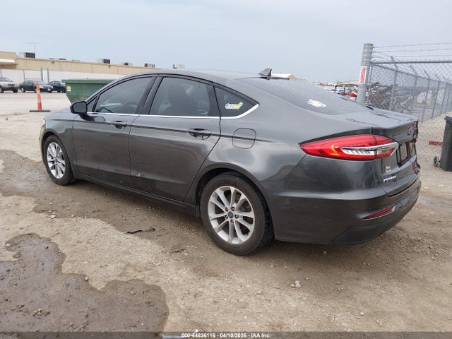 3FA6P0HD2LR246409 Ford FUSION SE