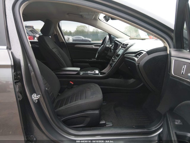 3FA6P0HD2LR246409 Ford FUSION SE