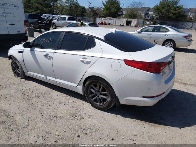 44836123 :رقم المزاد ، KNAGM4A73B5066101 vin ، 2011 Kia Optima Lx مزاد بيع