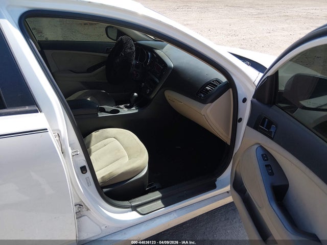 44836123 :رقم المزاد ، KNAGM4A73B5066101 vin ، 2011 Kia Optima Lx مزاد بيع