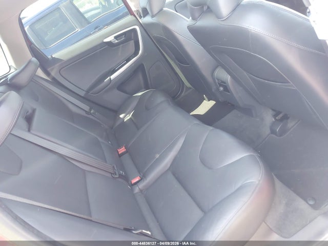 2015 VOLVO XC60 YV440MDM3F2645550 Photo 7