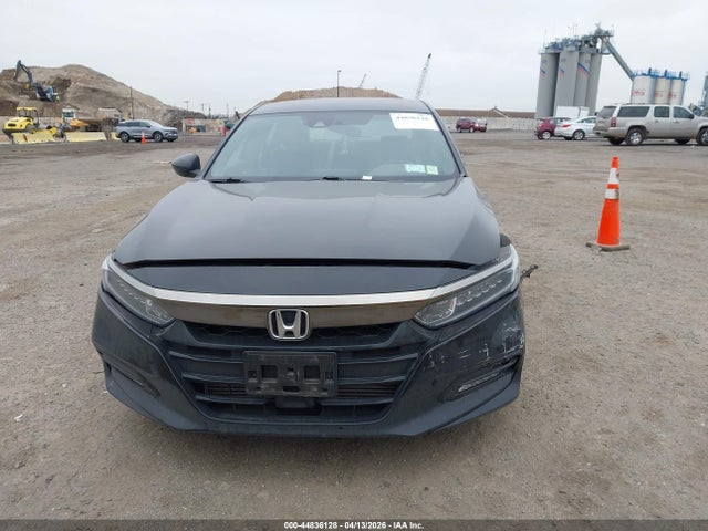 Продаж на аукціоні авто 2018 Honda Accord Sport, vin: 1HGCV1F30JA148698, номер лоту: 44836128