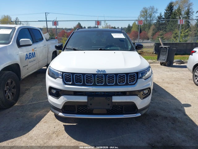3C4NJDCNXST590828 Jeep Compass Limited 4x4