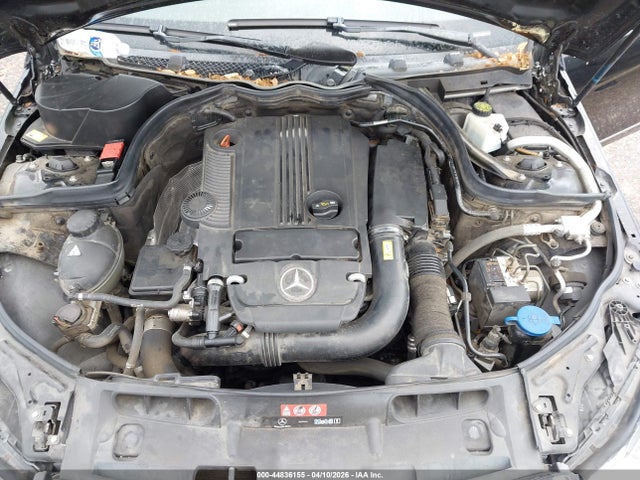 2013 MERCEDES-BENZ C 250 WDDGF4HB8DA777672 Photo 9