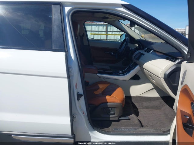 Land Rover Range Rover Evoque Prestige 2015 SALVV2BG3FH075453 Image 5