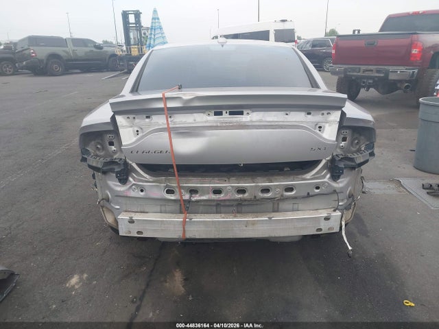 2C3CDXHG3GH330348 Dodge Charger Sxt