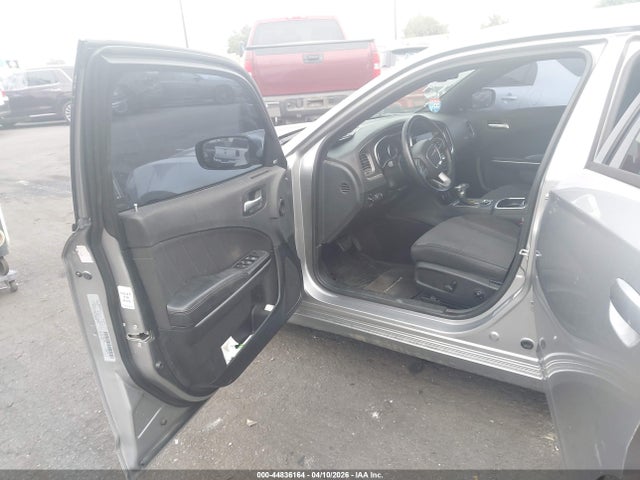 2C3CDXHG3GH330348 Dodge Charger Sxt