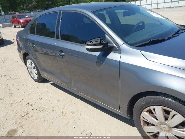 44836165 :رقم المزاد ، 3VWBX7AJ2BM017996 vin ، 2011 Volkswagen Jetta 2.5l Se مزاد بيع