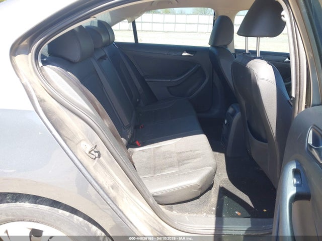 44836165 :رقم المزاد ، 3VWBX7AJ2BM017996 vin ، 2011 Volkswagen Jetta 2.5l Se مزاد بيع