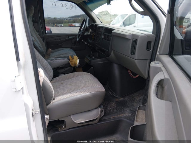 Aukcja sprzedaży 2004 Gmc Savana Standard, vin: 1GTFG15TX41180215, numer aukcji: 44836171