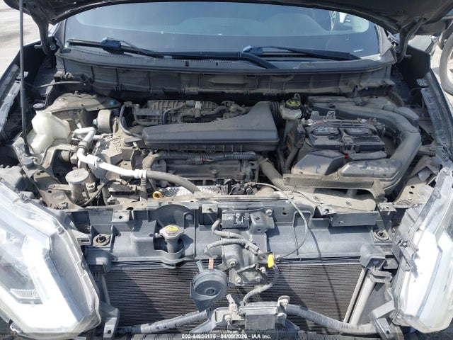 JN8AT2MT6JW464358 Nissan Rogue Sl