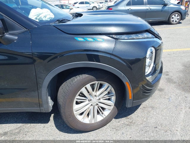 JA4J3TA88NZ015750 Mitsubishi Outlander Es 2.5 2wd