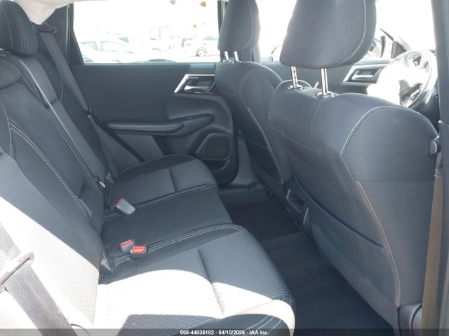JA4J3TA88NZ015750 Mitsubishi Outlander Es 2.5 2wd