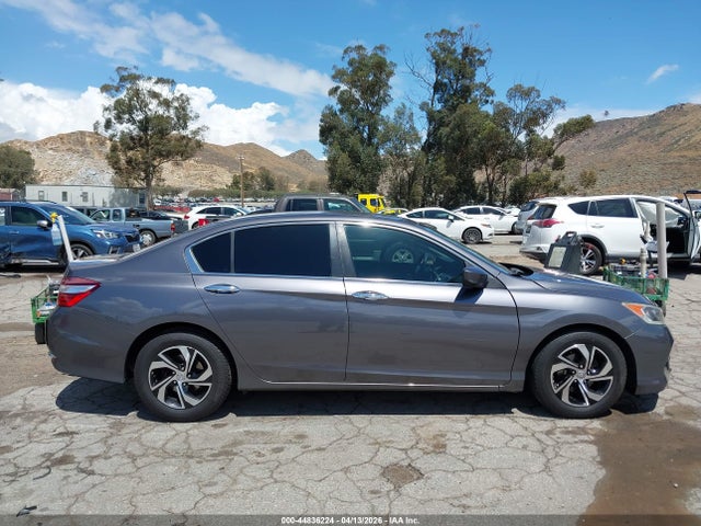 Honda ACCORD LX 2017 1HGCR2F33HA042525 Image 13