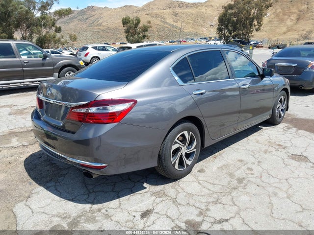 Honda ACCORD LX 2017 1HGCR2F33HA042525 Image 4