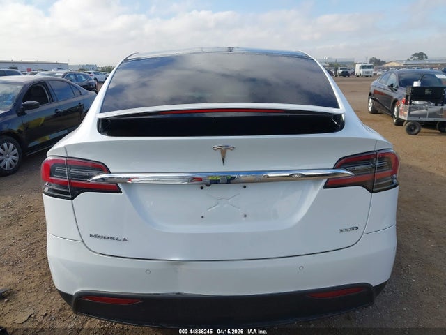 Продаж на аукціоні авто 2019 Tesla Model X, vin: 5YJXCAE28KF150450, номер лоту: 44836245