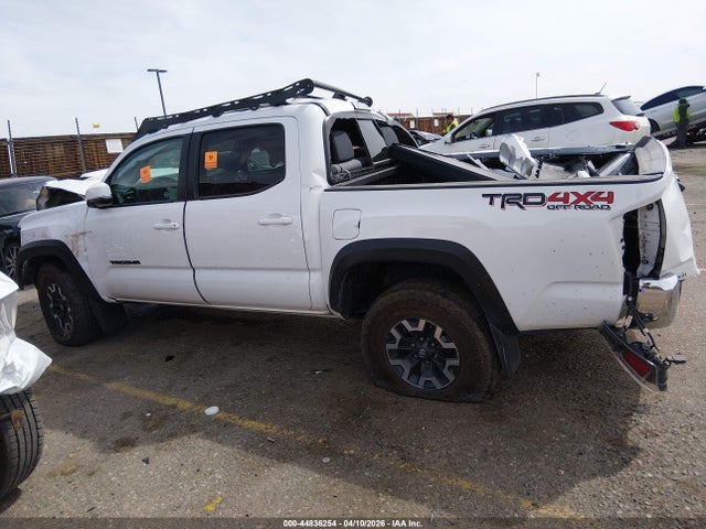 Продаж на аукціоні авто 2023 Toyota Tacoma Trd Off Road, vin: 3TMCZ5AN4PM611845, номер лоту: 44836254