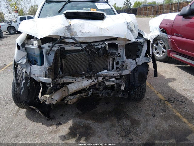 Продаж на аукціоні авто 2023 Toyota Tacoma Trd Off Road, vin: 3TMCZ5AN4PM611845, номер лоту: 44836254