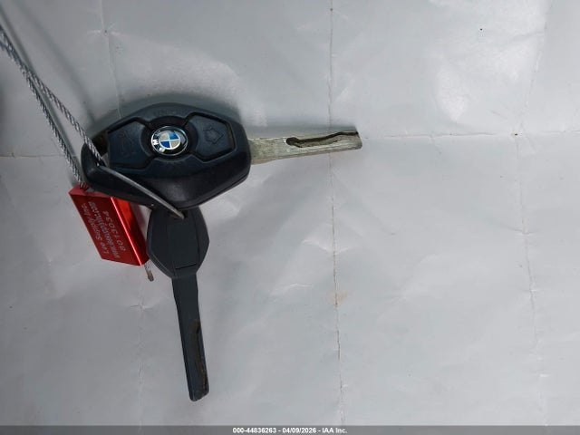 44836263 :رقم المزاد ، WBAEV53415KM41339 vin ، 2005 Bmw 330i مزاد بيع