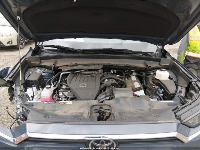 Toyota Grand Highlander Limited 2024 5TDAAAB55RS030766 Image 10