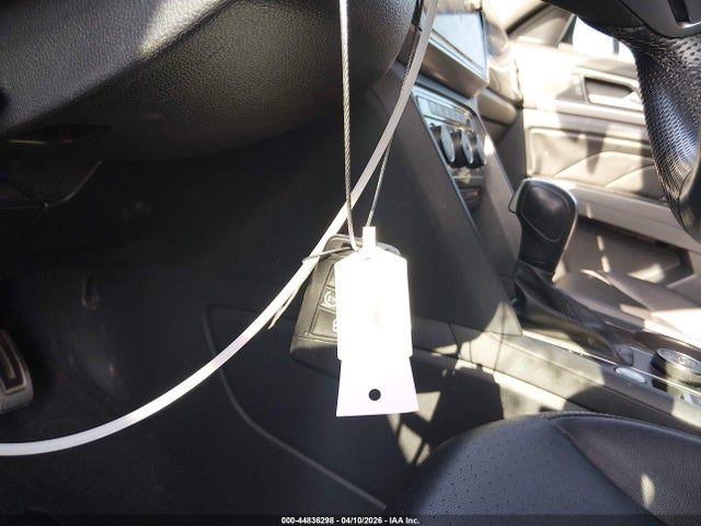 44836298 :رقم المزاد ، 1V2RE2CA5LC218221 vin ، 2020 Volkswagen Atlas Cross Sport 3.6l V6 Sel R-line مزاد بيع