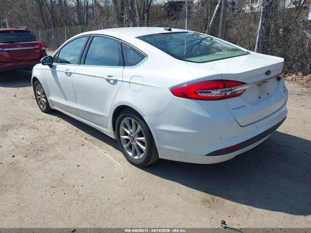 44836312 :رقم المزاد ، 3FA6P0HD3HR195784 vin ، 2017 Ford Fusion Se مزاد بيع