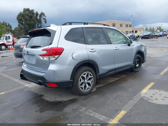 Subaru Forester Premium 2023 JF2SKADC2PH475949 Image 4