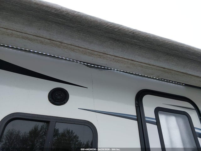51W123327M1022066 Outdoors Rv Timber Ridge