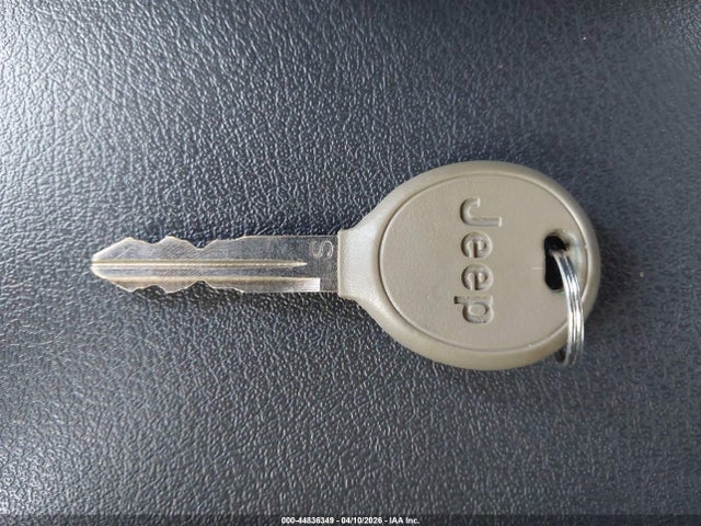 1C4NJRBB1HD114812 Jeep Patriot Sport Se 4x4