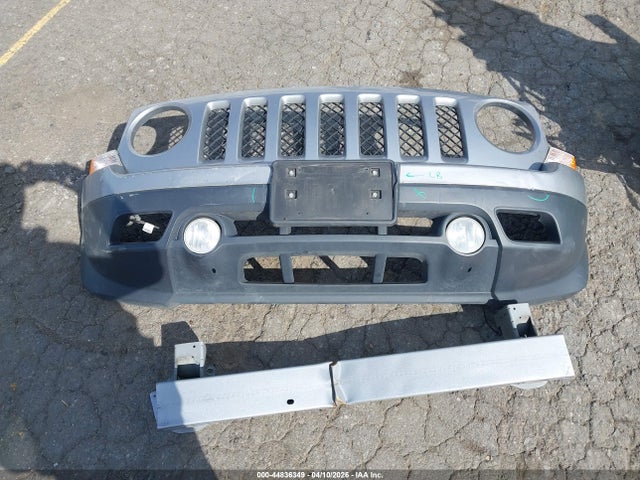 1C4NJRBB1HD114812 Jeep Patriot Sport Se 4x4