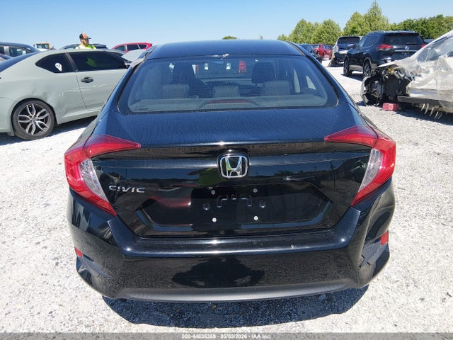 44836359 :رقم المزاد ، 19XFC2F59HE222586 vin ، 2017 Honda Civic Lx مزاد بيع