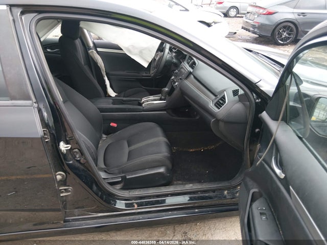 44836359 :رقم المزاد ، 19XFC2F59HE222586 vin ، 2017 Honda Civic Lx مزاد بيع