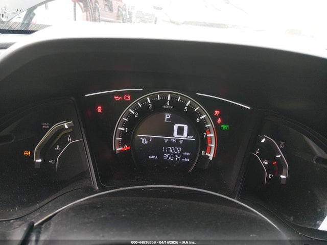 44836359 :رقم المزاد ، 19XFC2F59HE222586 vin ، 2017 Honda Civic Lx مزاد بيع