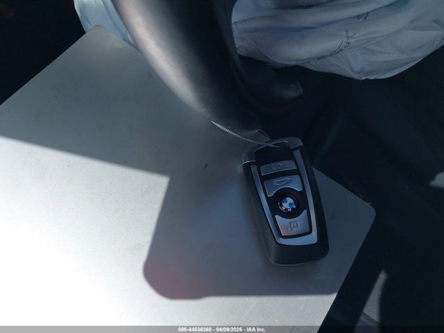 2012 Bmw 650i მანქანა იყიდება აუქციონზე, vin: WBALX3C59CDV77475, აუქციონის ნომერი: 44836368