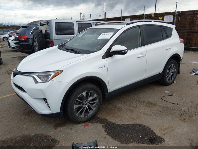 44836370 :رقم المزاد ، JTMRJREV6JD171438 vin ، 2018 Toyota Rav4 Hybrid Xle مزاد بيع