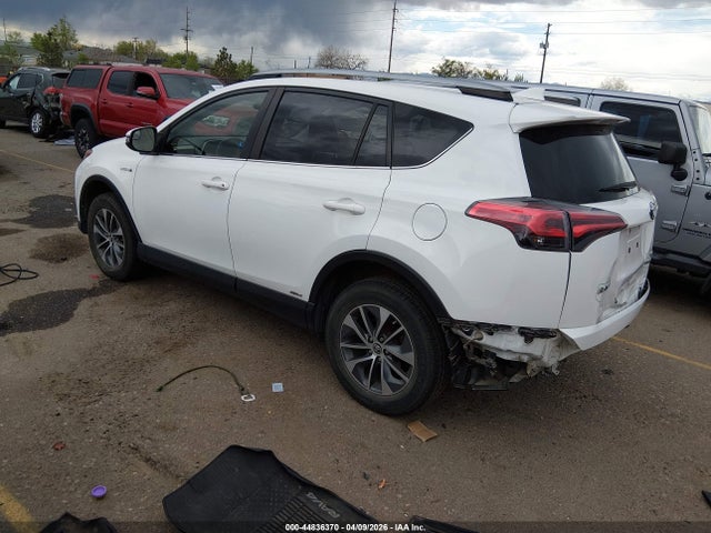 44836370 :رقم المزاد ، JTMRJREV6JD171438 vin ، 2018 Toyota Rav4 Hybrid Xle مزاد بيع
