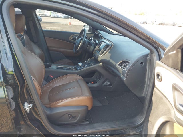 2016 CHRYSLER 200 1C3CCCCG3GN172359 Photo 4