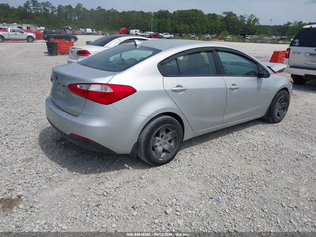 2015 Kia Forte Lx მანქანა იყიდება აუქციონზე, vin: KNAFK4A63F5361133, აუქციონის ნომერი: 44836392