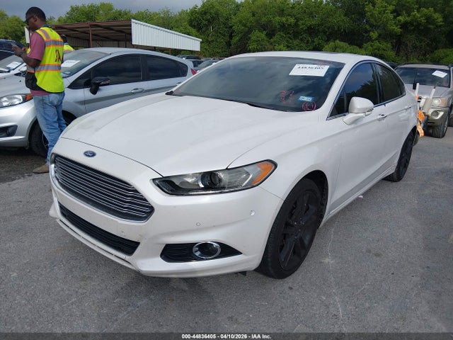 Ford Fusion Titanium 2016 3FA6P0K94GR258362 Image 2